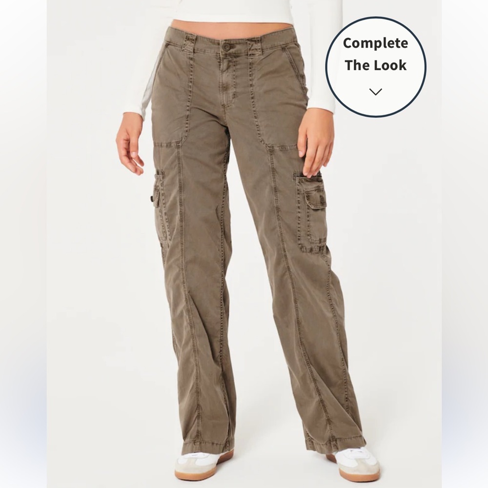LOW RISE BAGGY CARGO PANTS